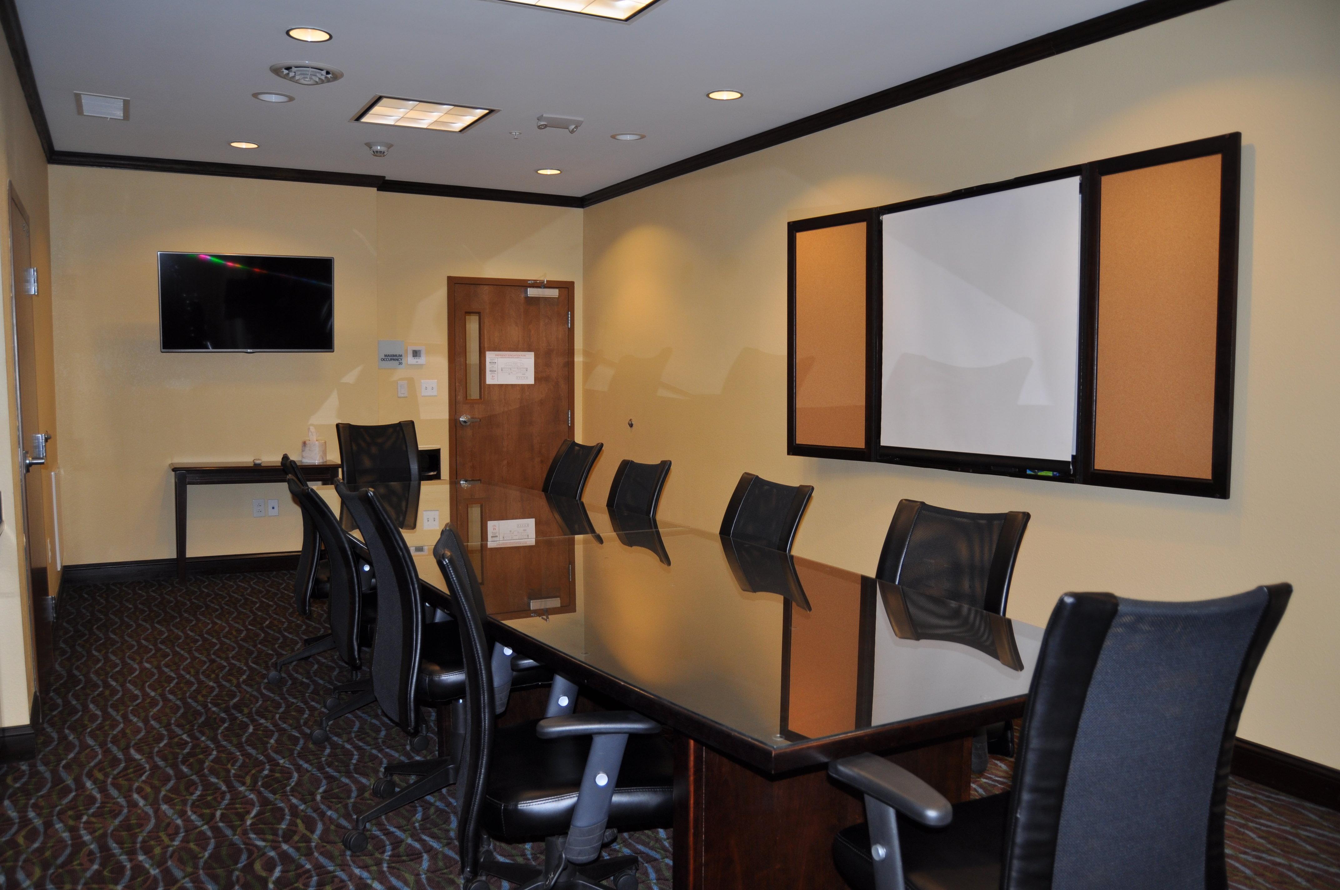 Holiday Inn Express & Suites Lebanon By Ihg Exterior foto