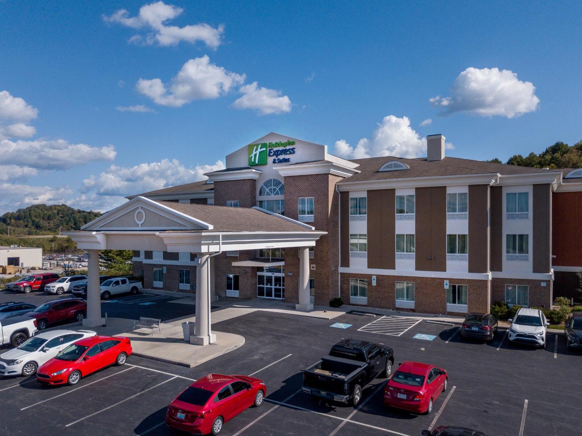 Holiday Inn Express & Suites Lebanon By Ihg Exterior foto
